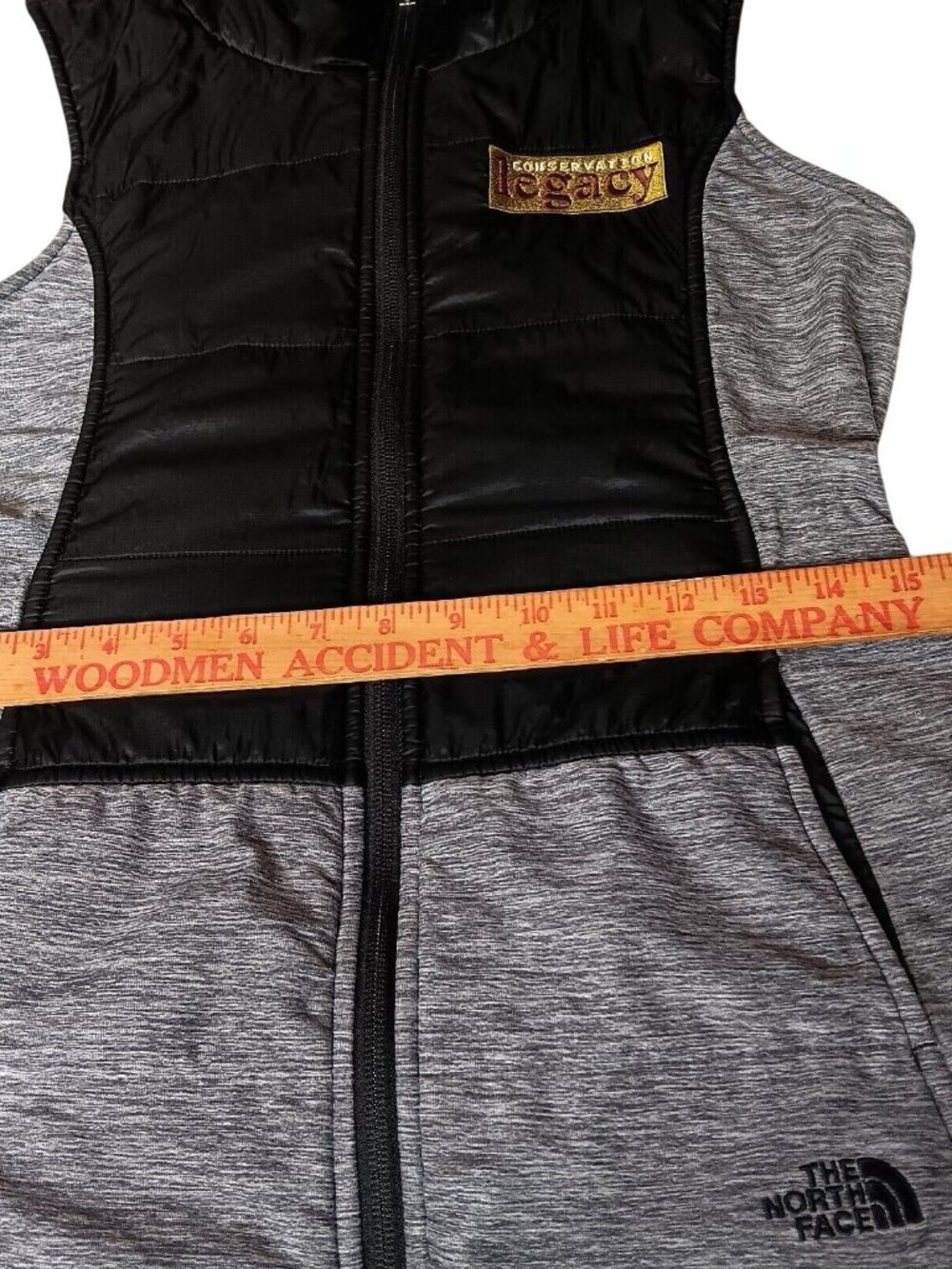 The North Face Pseudo Puffer Tunic Vest Small Gray Black Conservation Legacy - Picture 6 of 9